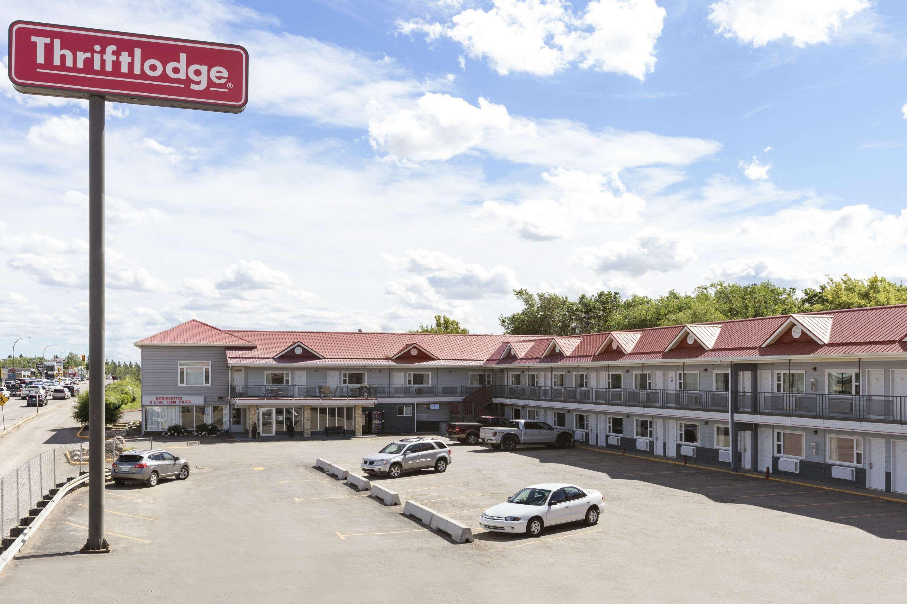 Thriftlodge Saskatoon Exterior photo