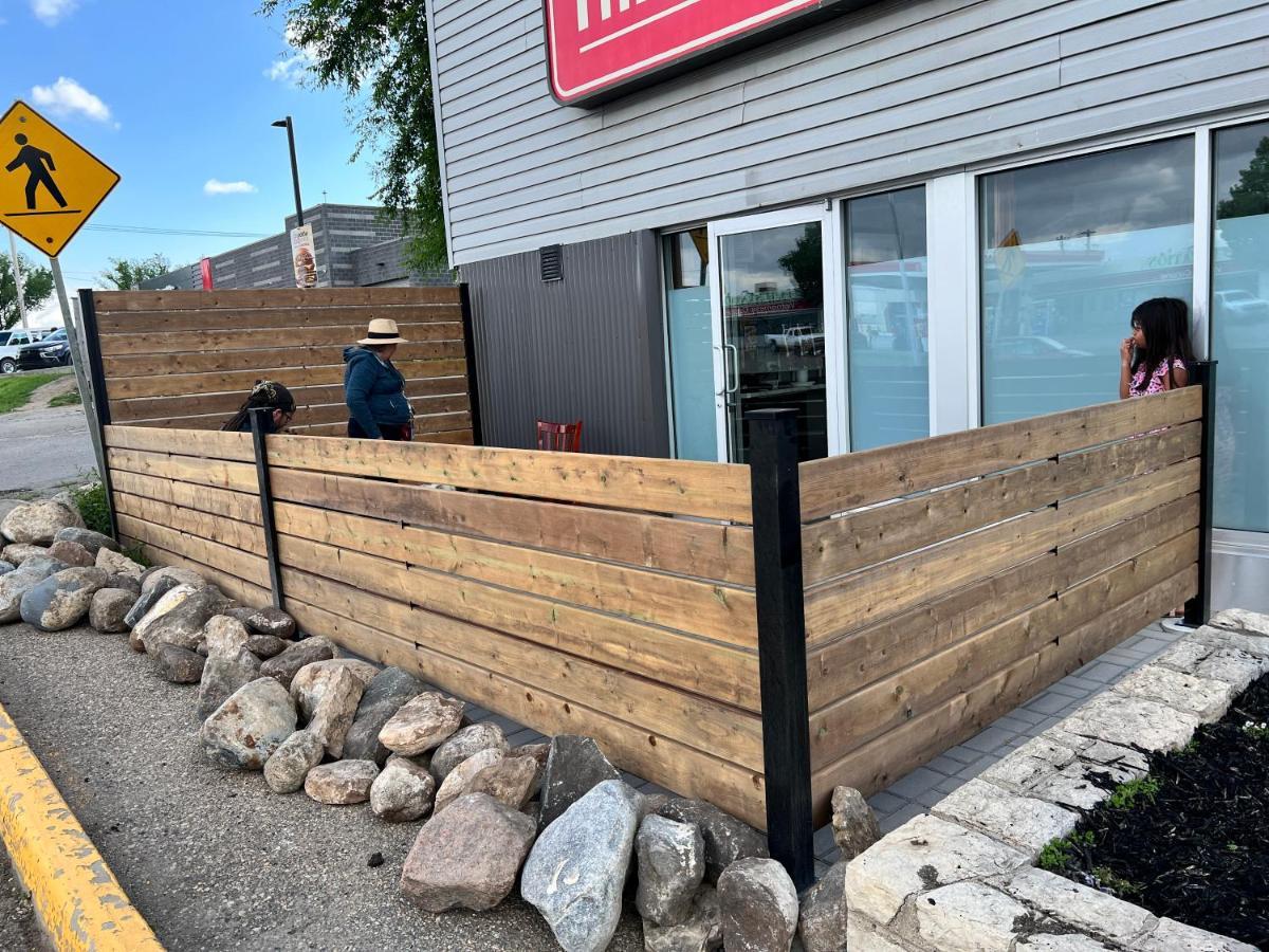 Thriftlodge Saskatoon Exterior photo
