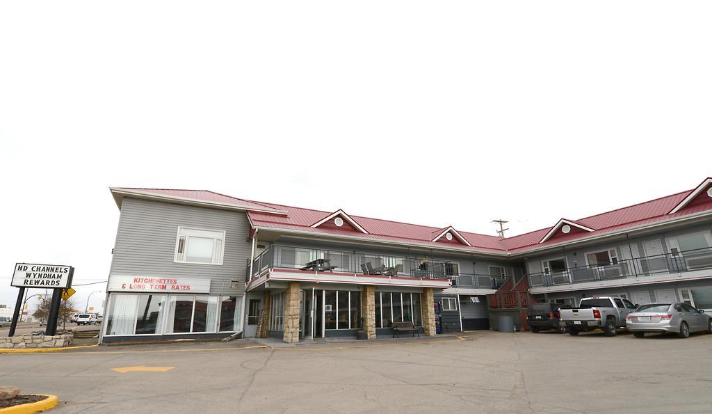 Thriftlodge Saskatoon Exterior photo