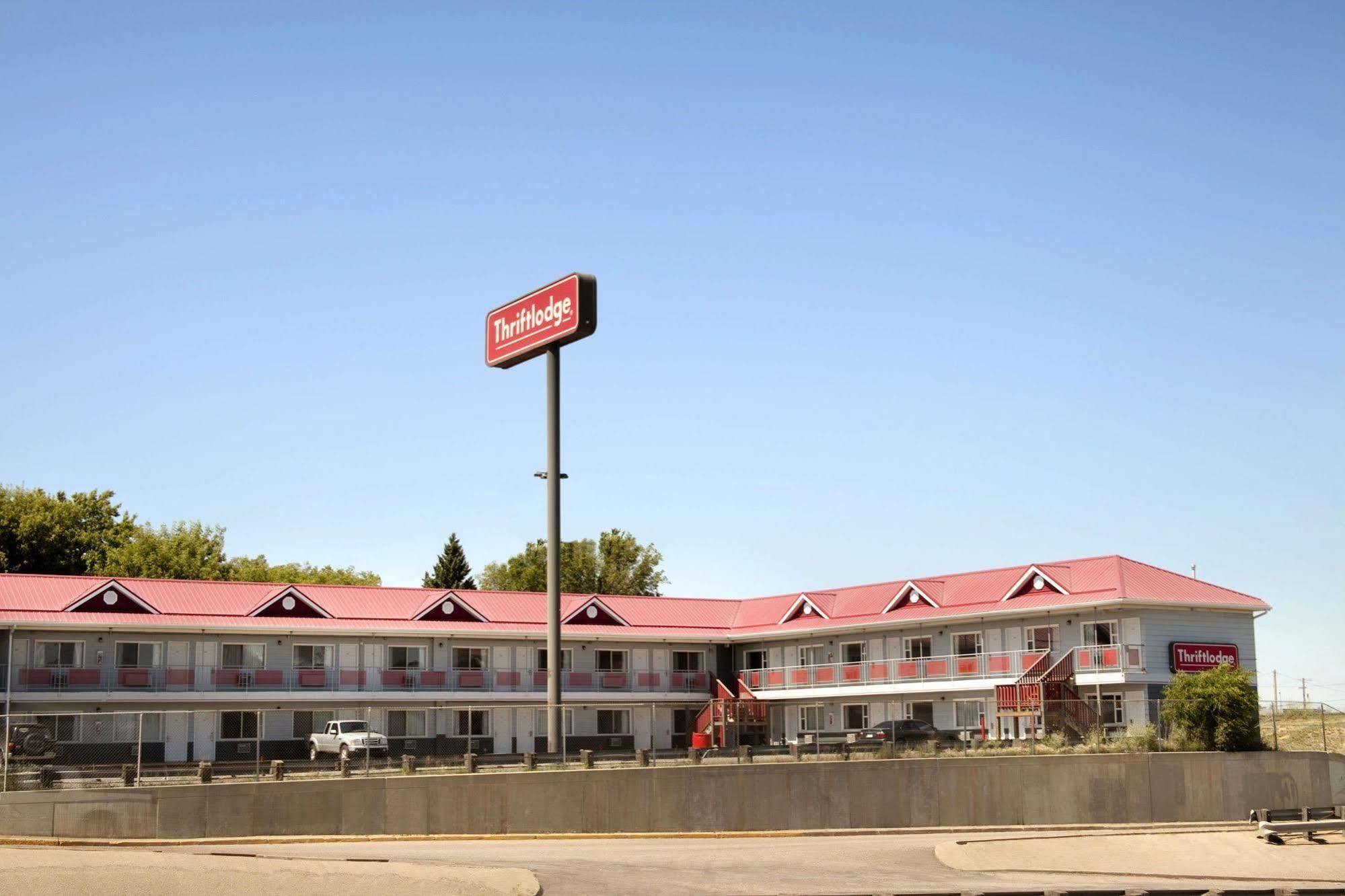 Thriftlodge Saskatoon Exterior photo